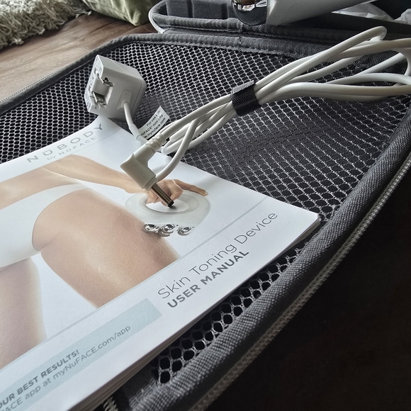NuFace NuBODY Toning Device in White and Silver - Picture 4 of 4